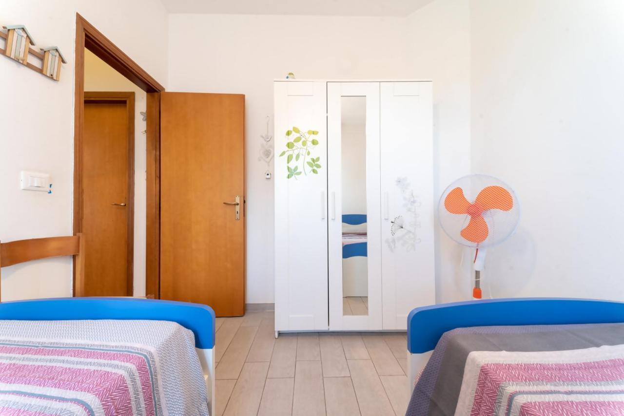 Azzurro Lido Adriano Vista Mare Villa Kültér fotó